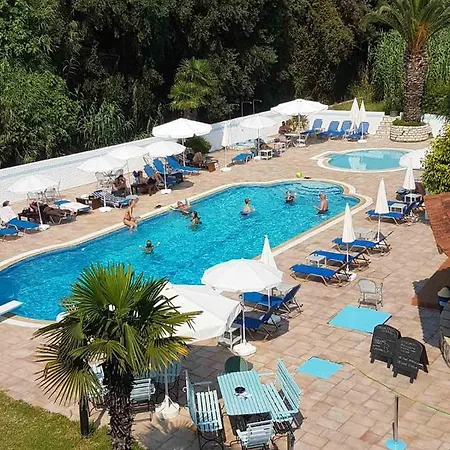 Poseidon Aparthotel *
